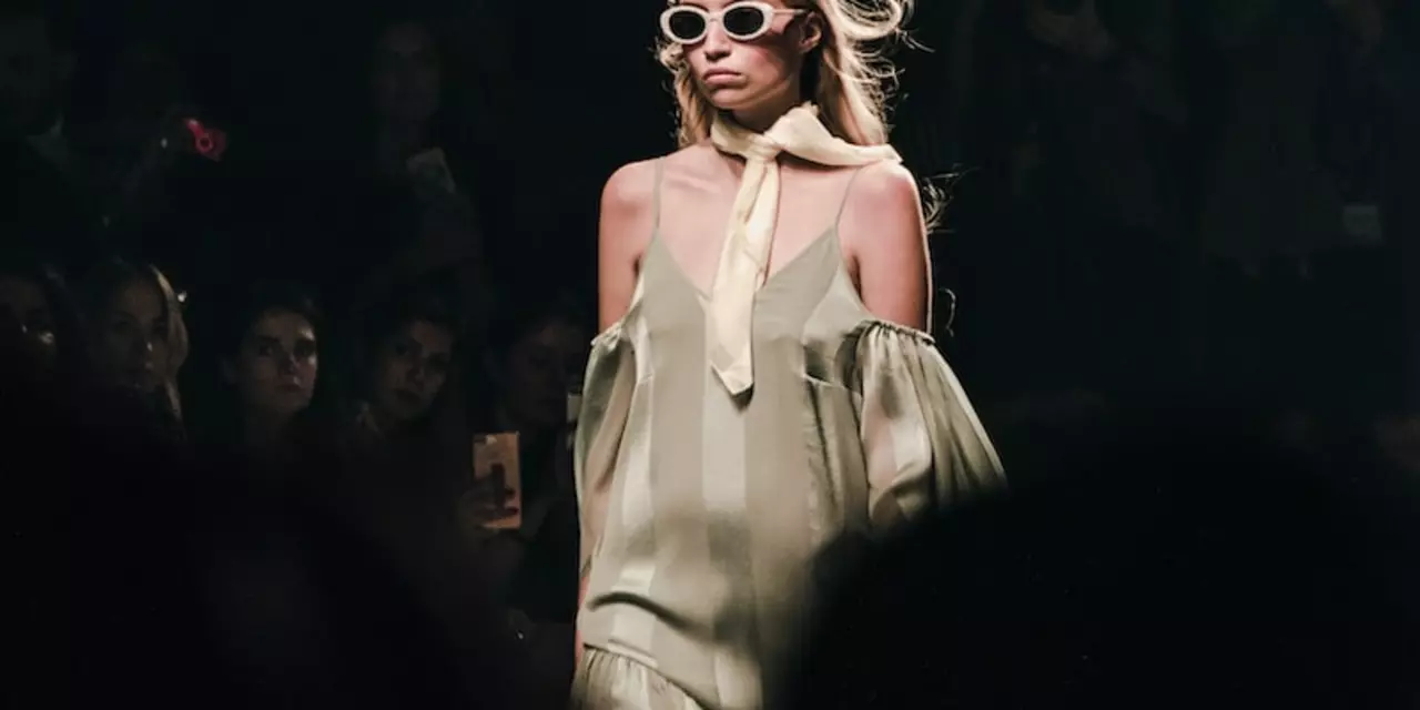 How much money does a company make for a fashion show?