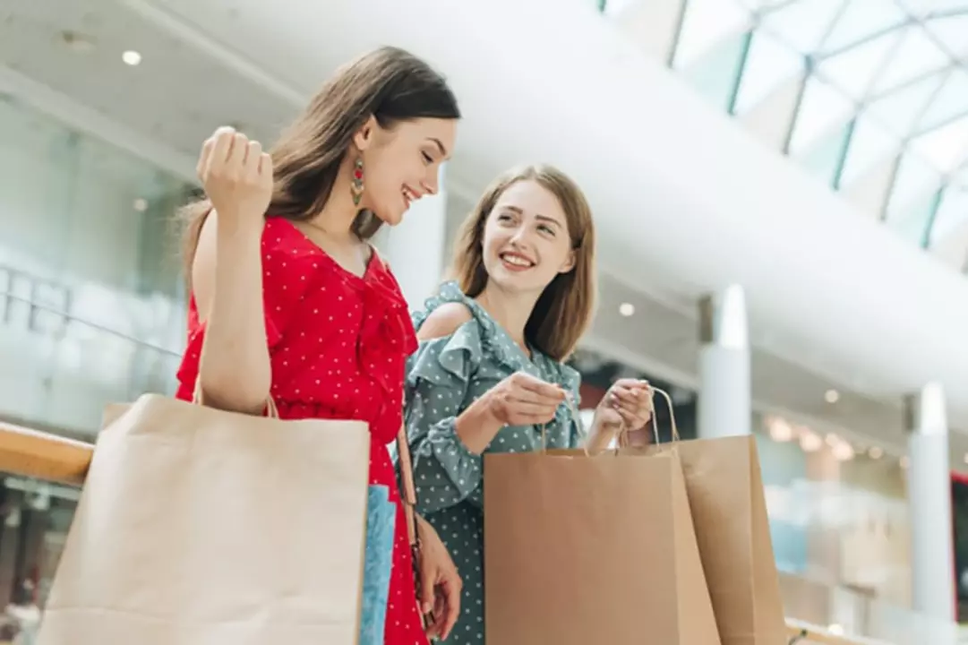What are some of the wholesale beauty products online?